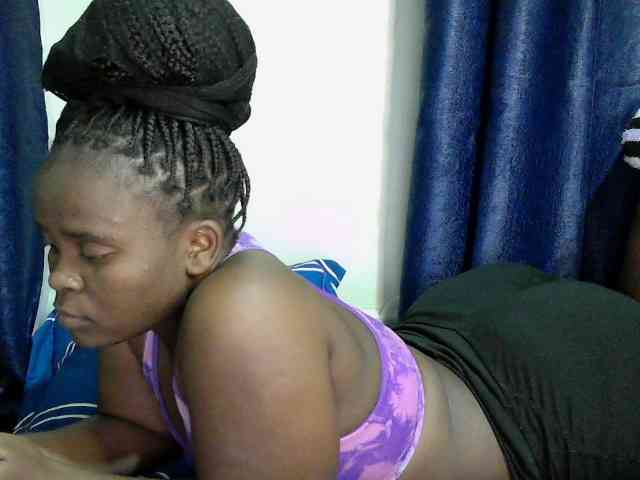 Queen-venny webcam