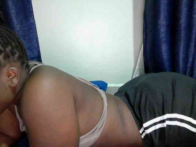 Queen-venny webcam