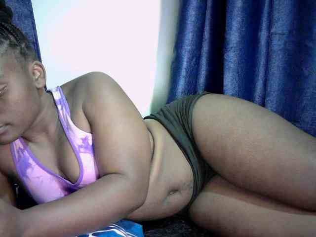 Queen-venny webcam