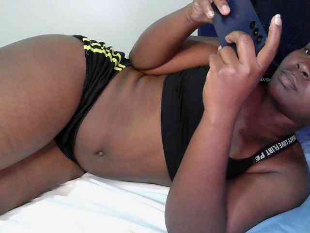 Queen-venny webcam