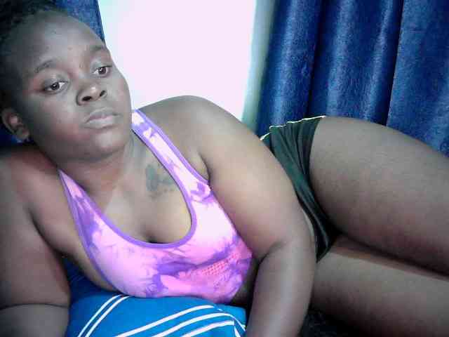 Queen-venny webcam