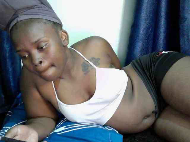 Queen-venny webcam