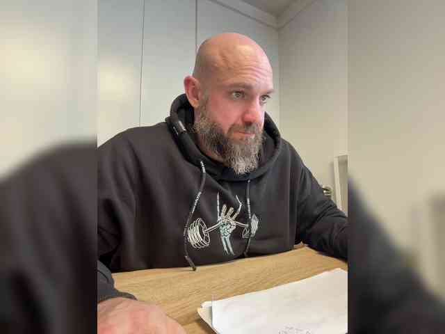 Alex-198810a Alex-198810a