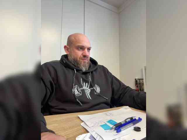 Alex-198810a Alex-198810a