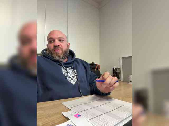 Alex-198810a Alex-198810a