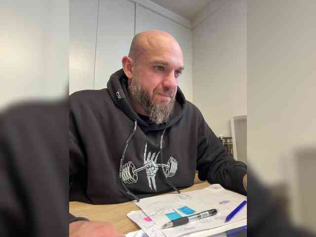 Alex-198810a Alex-198810a