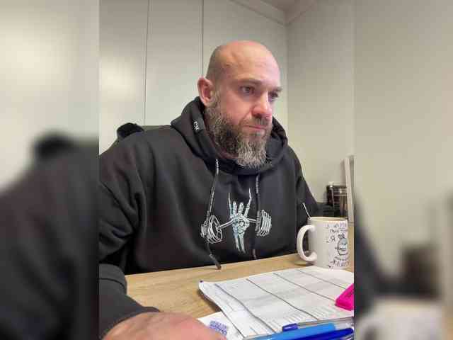 Alex-198810a Alex-198810a