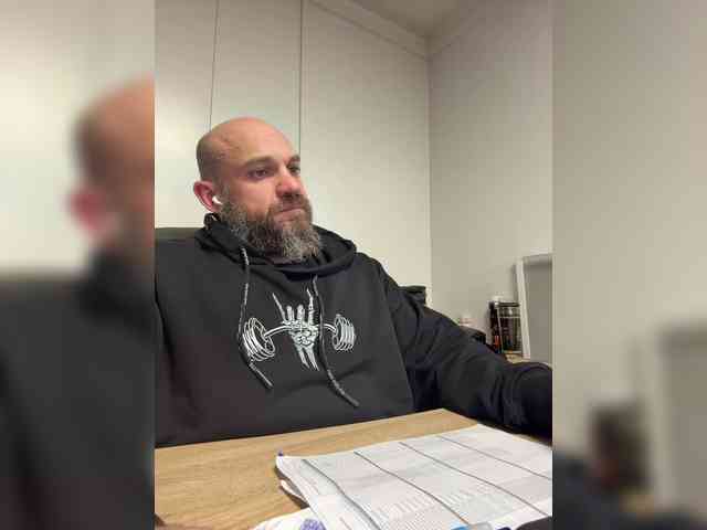 Alex-198810a Alex-198810a