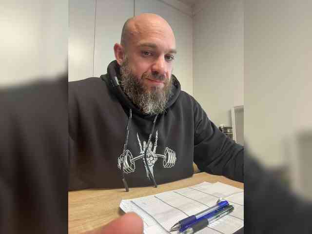 Alex-198810a Alex-198810a