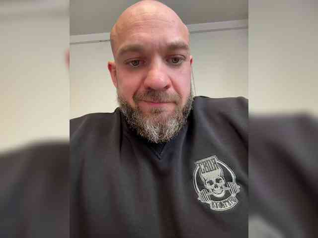 Alex-198810a Alex-198810a