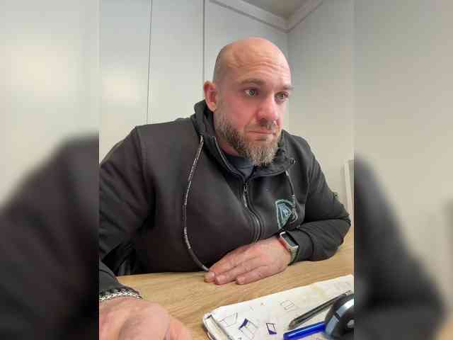 Alex-198810a Alex-198810a