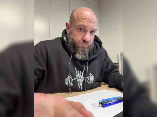 Alex-198810a Alex-198810a