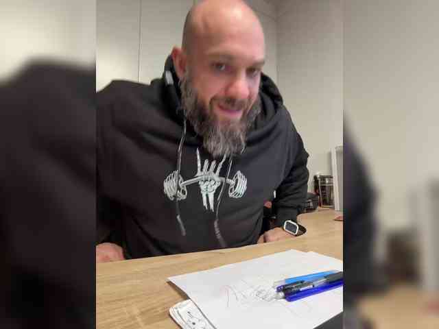 Alex-198810a Alex-198810a