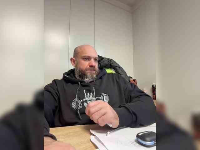 Alex-198810a Alex-198810a