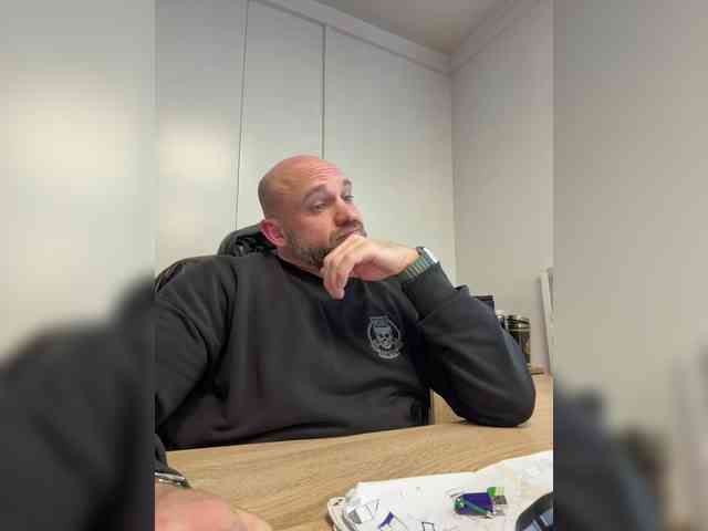 Alex-198810a Alex-198810a