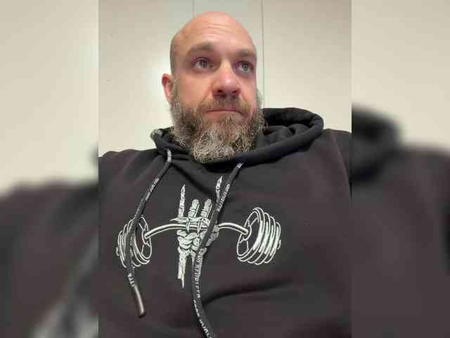 Alex-198810a Alex-198810a