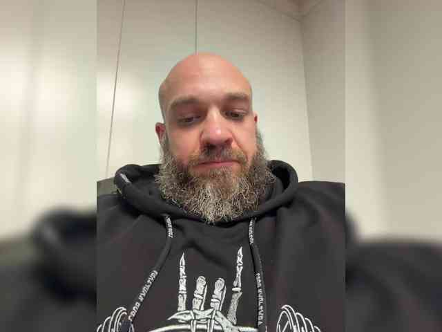 Alex-198810a Alex-198810a