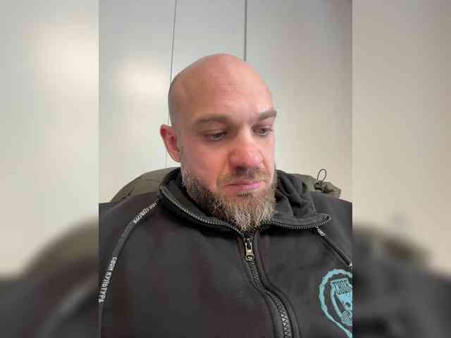 Alex-198810a Alex-198810a