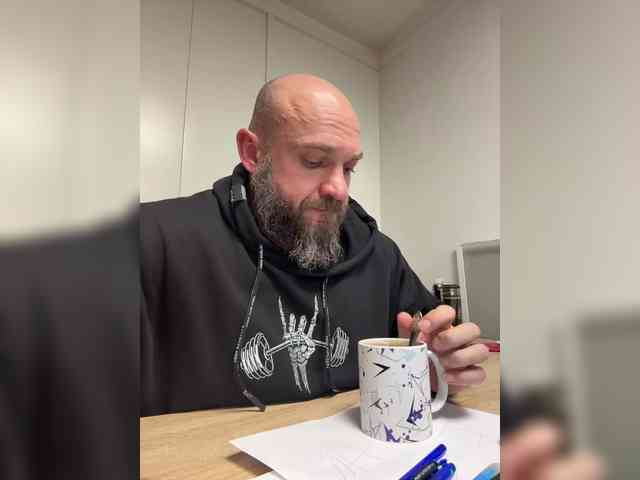 Alex-198810a Alex-198810a