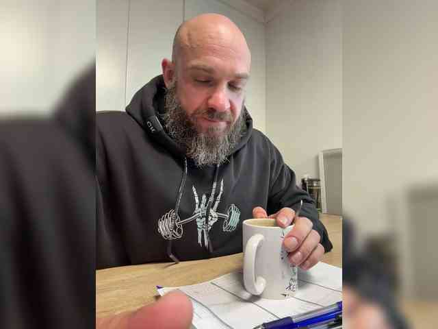 Alex-198810a Alex-198810a