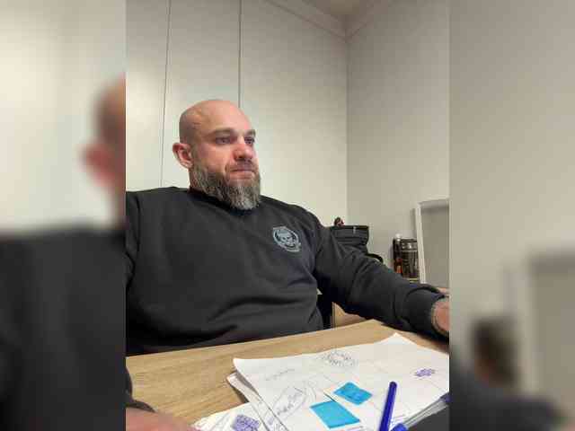 Alex-198810a Alex-198810a