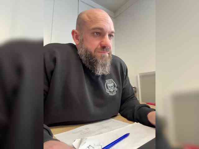 Alex-198810a Alex-198810a