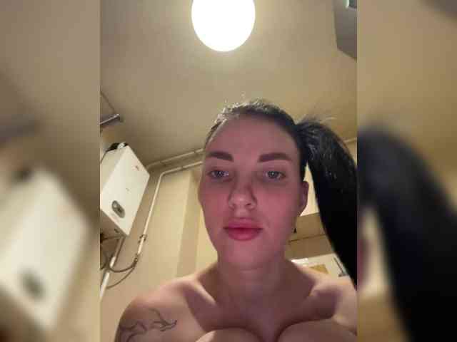 adelinaaaa77 webcam