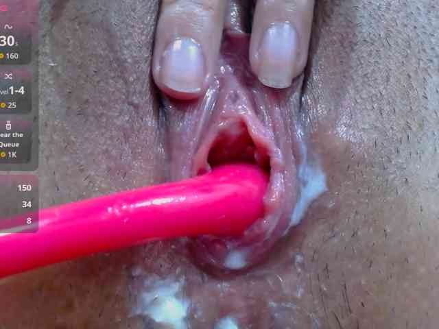 carolinasquirt18 webcam