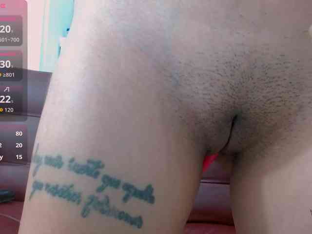 carolinasquirt18 webcam