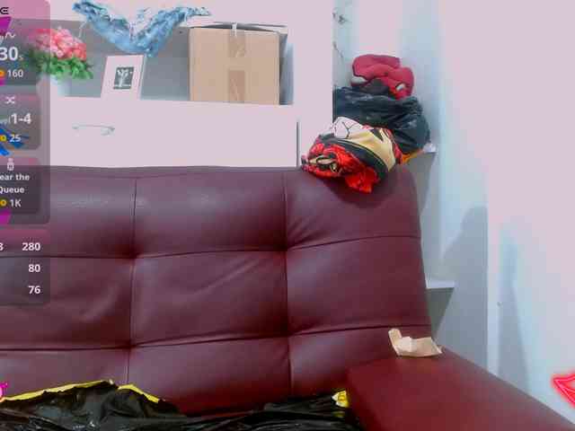 carolinasquirt18 webcam