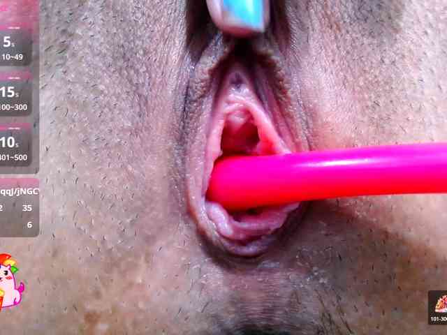 carolinasquirt18 webcam