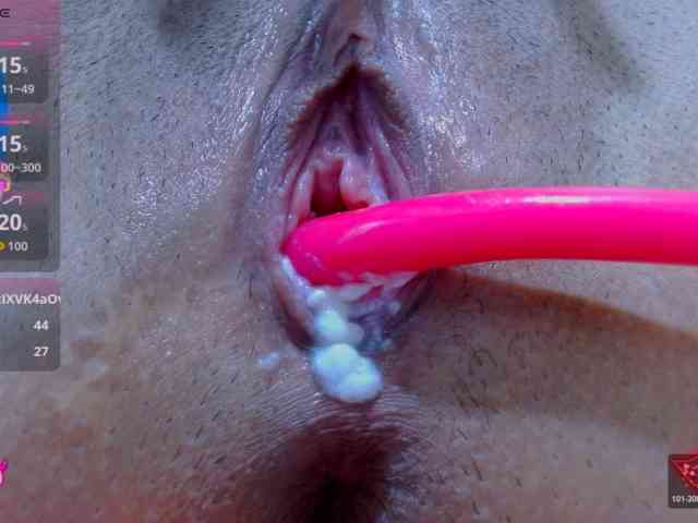 carolinasquirt18 webcam