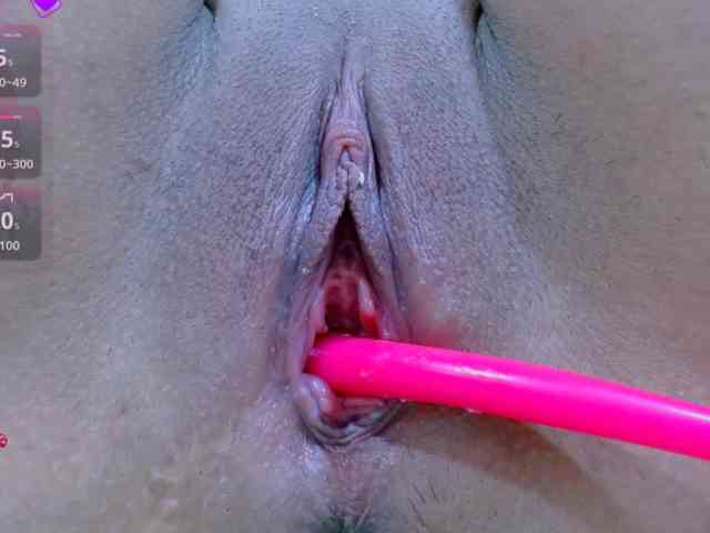 carolinasquirt18 webcam