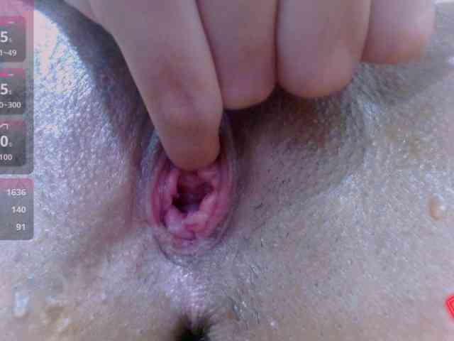 carolinasquirt18 webcam