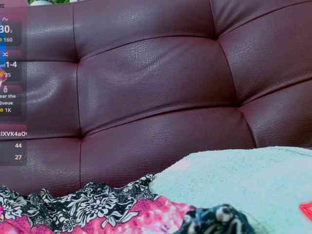 carolinasquirt18 webcam