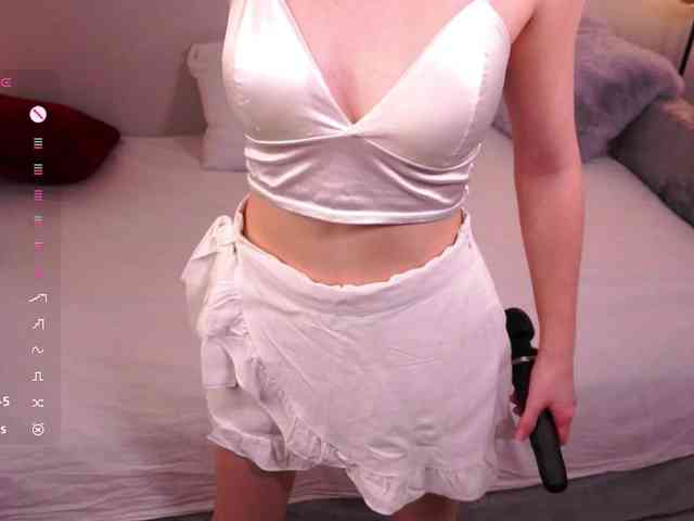 Favorite_redhead webcam