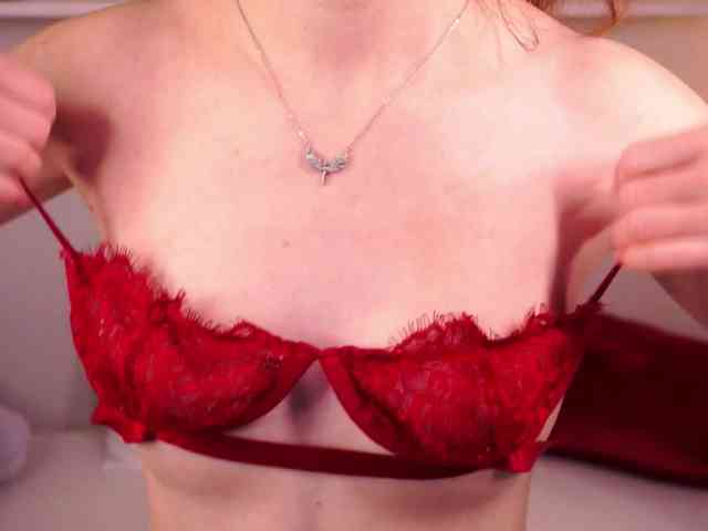 Favorite_redhead webcam