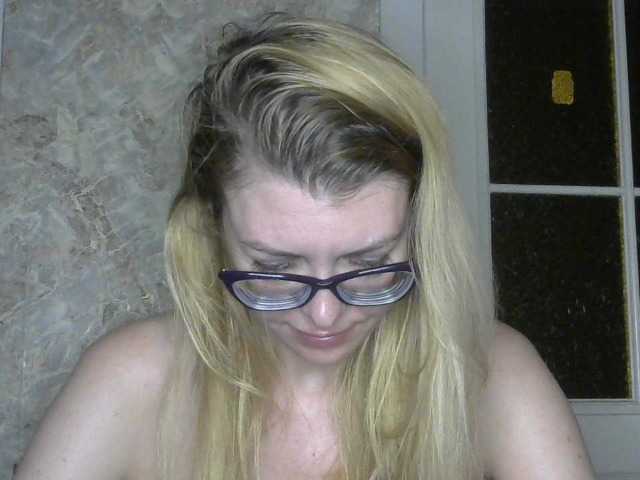 Kitty-Love27's BongaCams show and profile