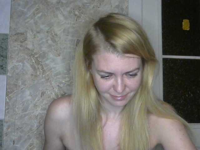 Kitty-Love27's BongaCams show and profile