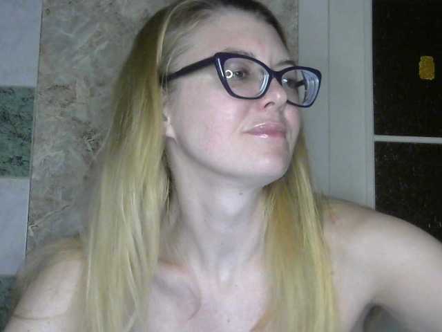 Kitty-Love27's BongaCams show and profile