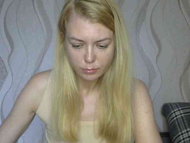 Kitty-Love27 webcam