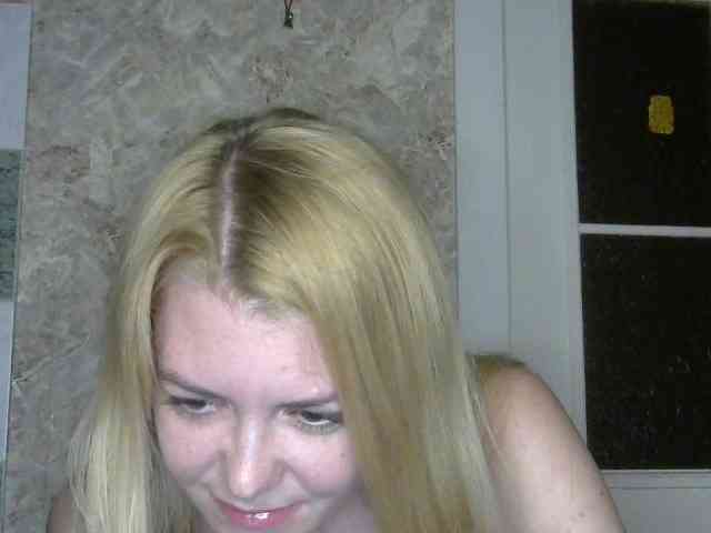 Kitty-Love27 webcam
