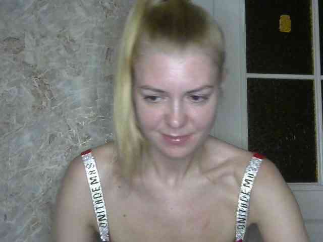 Kitty-Love27 webcam