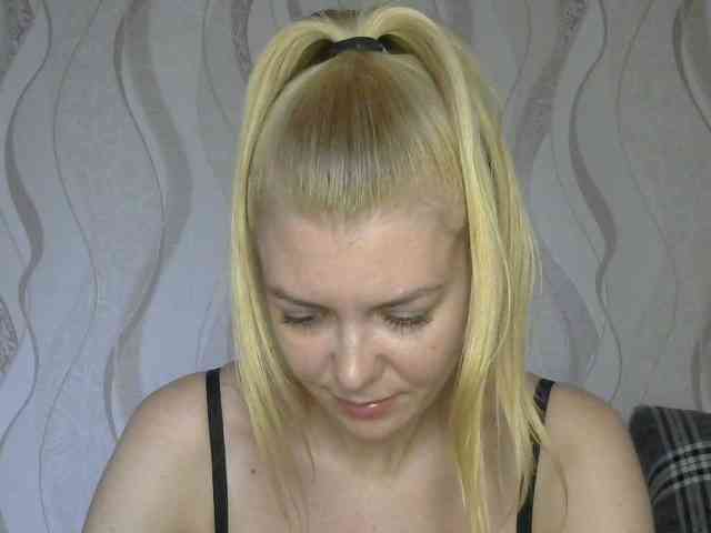 Kitty-Love27 webcam