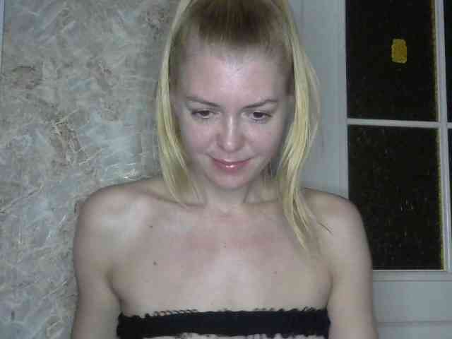 Kitty-Love27 webcam