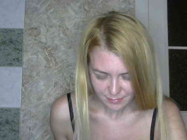 Kitty-Love27 webcam