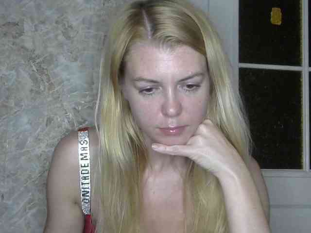 Kitty-Love27 webcam