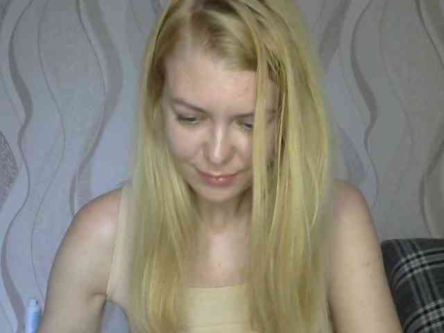 Kitty-Love27 webcam