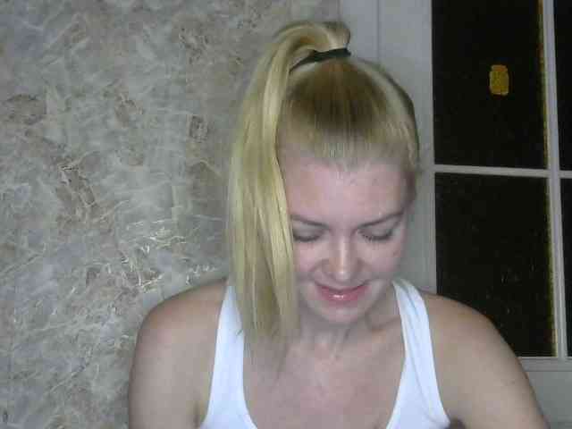 Kitty-Love27 webcam