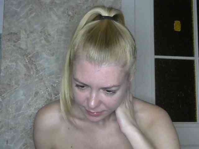 Kitty-Love27 webcam